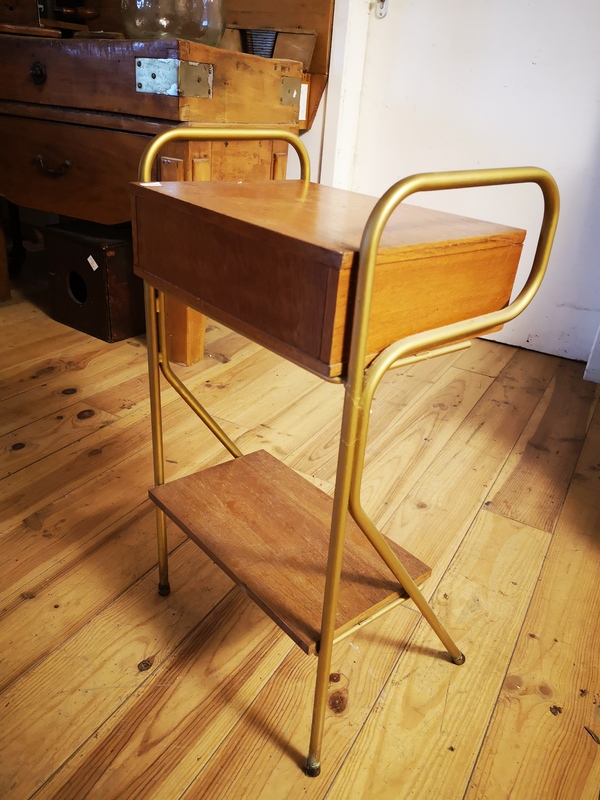 table de chevet Hitier années 60 dorée