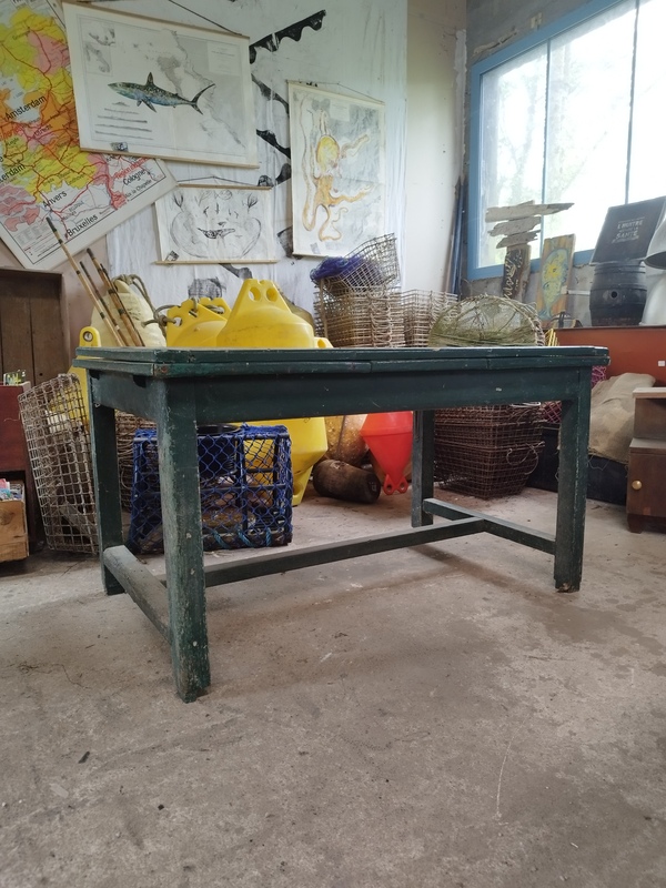 Table de ferme verte