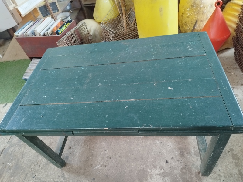 Table de ferme verte