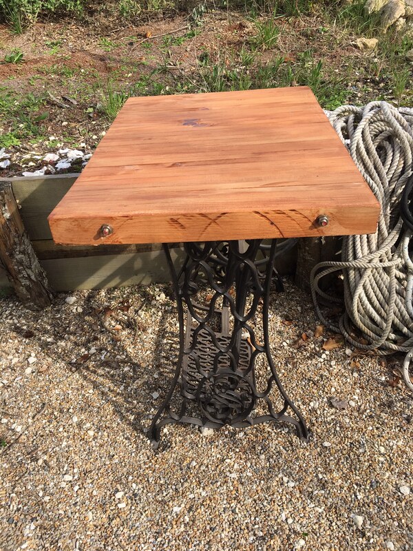 Table de jardin durable 