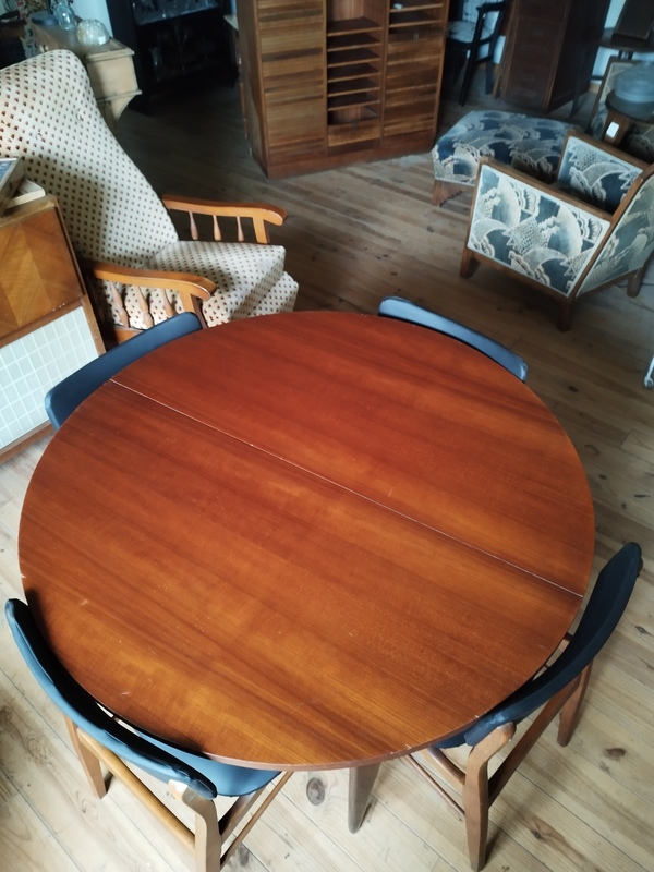 Table ronde à rallonge mid century