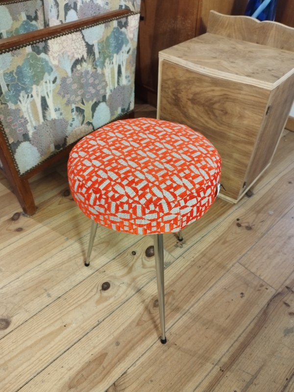 Tabouret 60s 70s relooké
