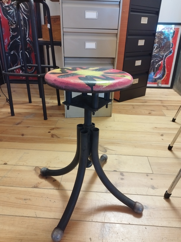 Tabouret atelier réglable