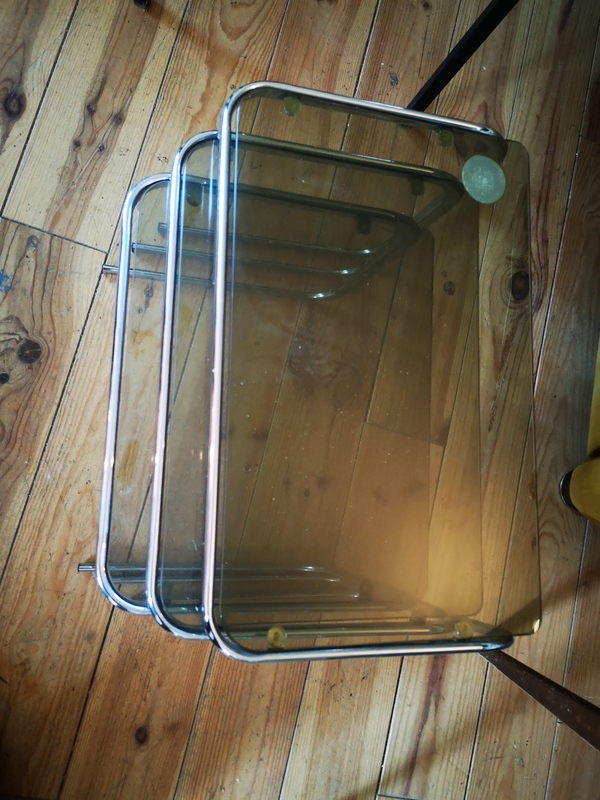 Trois tables gigognes 70s