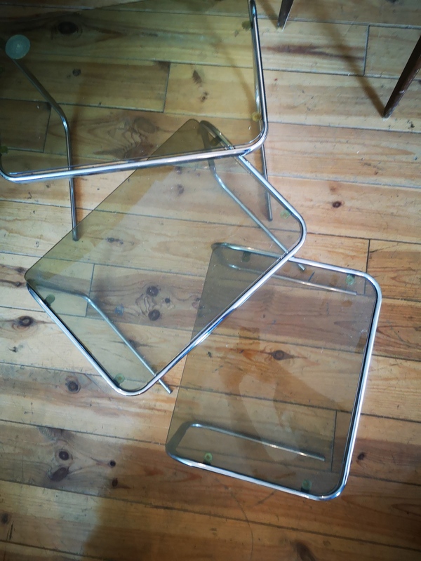 Trois tables gigognes 70s