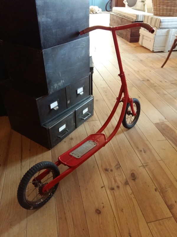 Trottinette années 60 