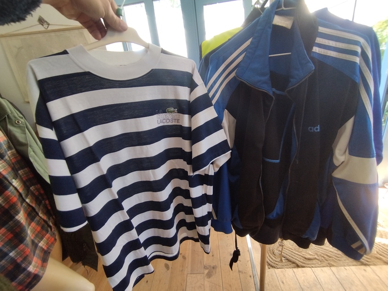 Tshirt brodé Lacoste 