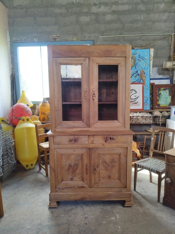 Vaisselier en chêne massif