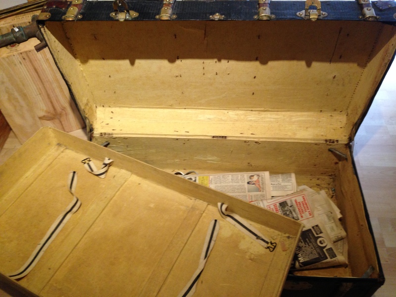 Valise de voyage / table basse 