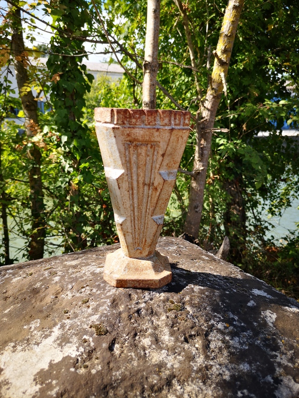 Vase funéraire art déco 